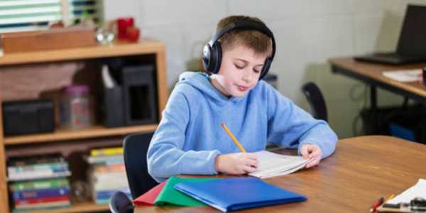 Review Of Best Noise-Cancelling Headphones